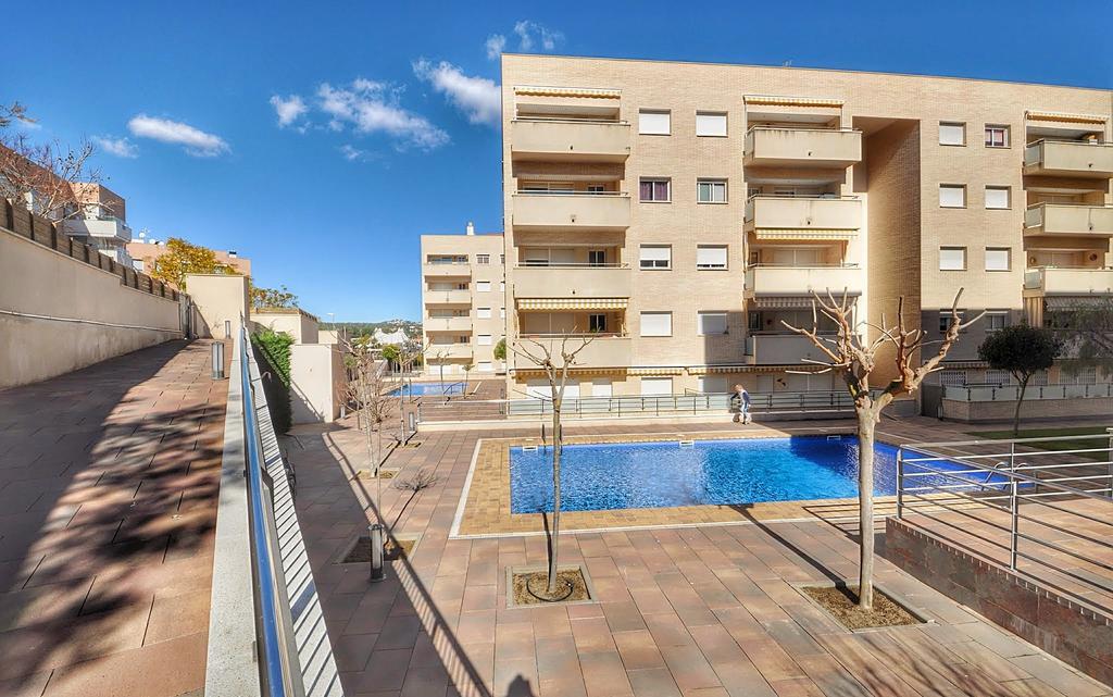 Apartamento Adia 滨海略雷特 外观 照片