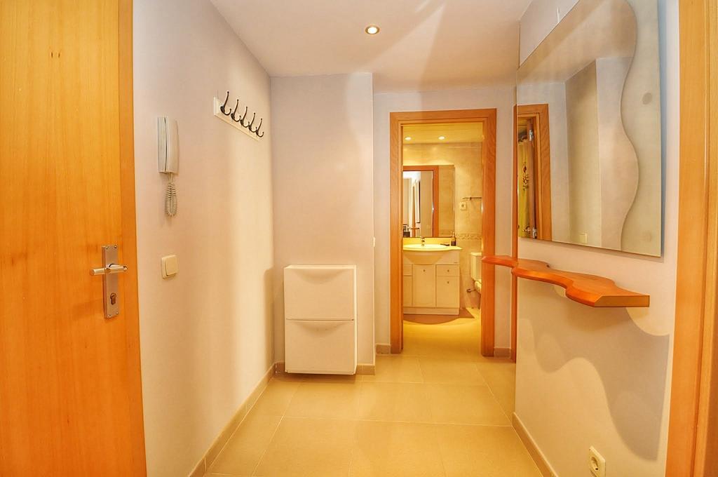 Apartamento Adia 滨海略雷特 外观 照片