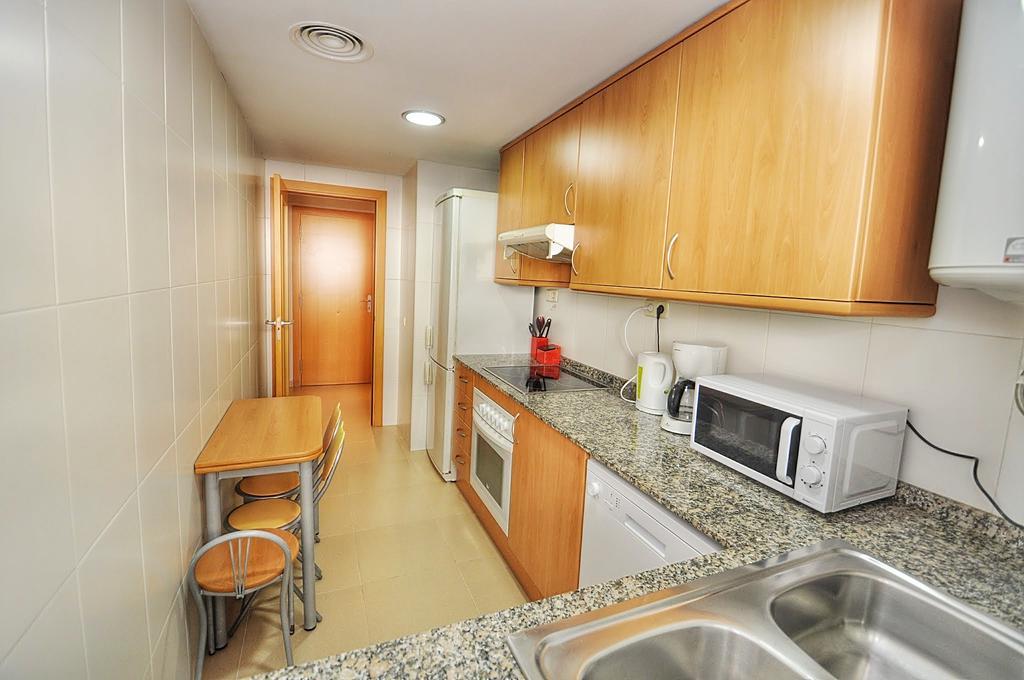 Apartamento Adia 滨海略雷特 外观 照片